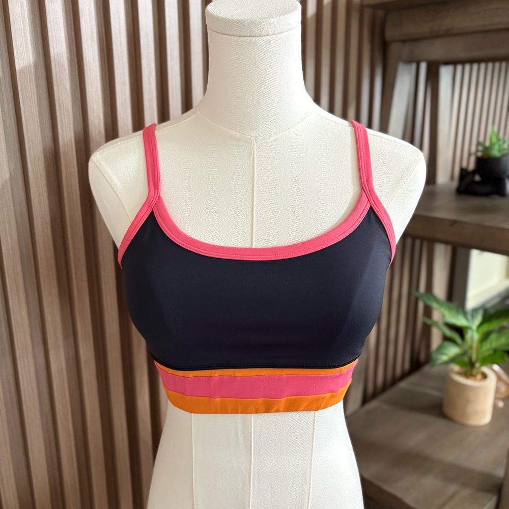 IVL Collective Colorblock Sports Bra – Size 4
